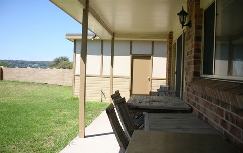 Bay Beachfront - Accommodation Tasmania 1