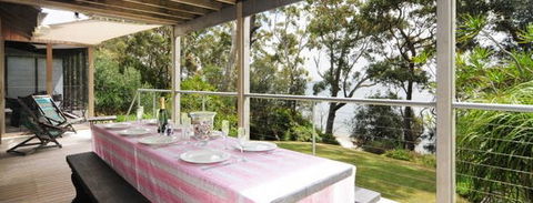 Bungalows On The Beach - Accommodation Tasmania 3