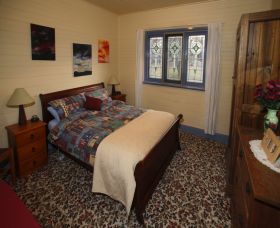 Nimmitabel NSW Accommodation Tasmania