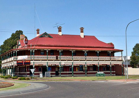 Coolamon NSW Accommodation Tasmania