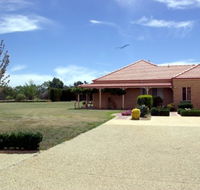 Fairways Bed and Breakfast at Jerilderie - Accommodation Tasmania