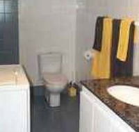 A Beach House Near Manly - Accommodation Tasmania