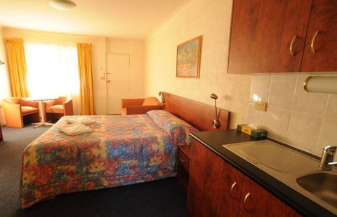 Amber Court Coonabarabran - Accommodation Tasmania 5