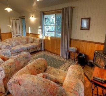 Accommodation Creek Cottages - Accommodation Tasmania 3