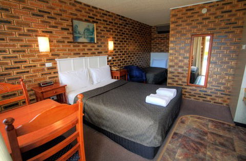 Apple And Grape Motel - Accommodation Tasmania 0