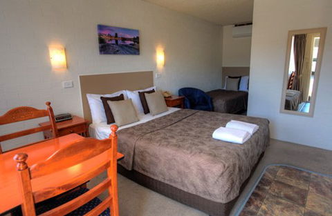 Apple And Grape Motel - Accommodation Tasmania 1