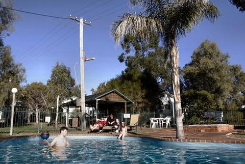 Kahlers Oasis Caravan Park - Accommodation Tasmania 1