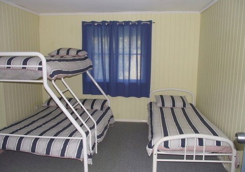 Pademelon Lodge - Holiday Home - Accommodation Tasmania 3