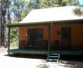 Loose Goose Chalets - Accommodation Tasmania 0