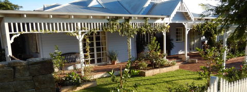 Lanterns Retreat - Accommodation Tasmania 0