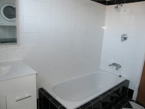 Adair Apartment - Accommodation Tasmania 7