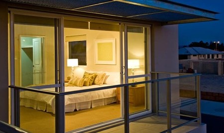 Champion Lakes Accommodation Waterside - Accommodation Tasmania 3