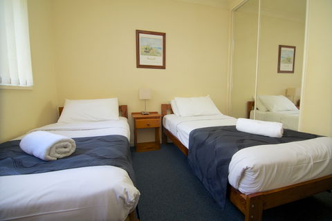 Blue Water Bay Luxury Villas - Accommodation Tasmania 6