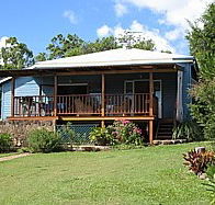 Blue House Family Accommodation - Accommodation Tasmania