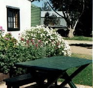 Dunalan Host Farm Cottage - Accommodation Tasmania