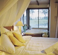 Lake Weyba Cottages - Accommodation Tasmania