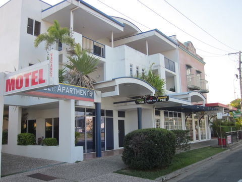 Cosmopolitan Motel And Serviced Apartments - Accommodation Tasmania 1