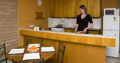 Hillsview Tourist Apartments - Accommodation Tasmania 3