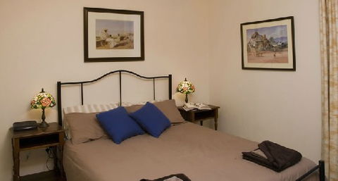 Hillsview Tourist Apartments - Accommodation Tasmania 5