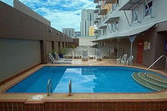 Darwin Central Hotel - Accommodation Tasmania 3