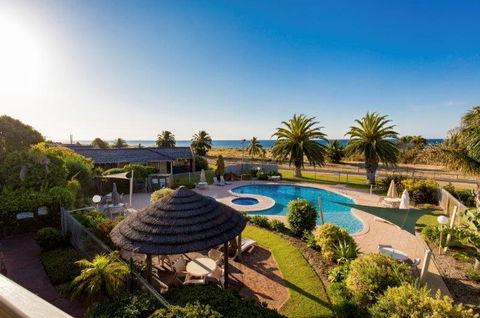 Busselton Beach Resort - Accommodation Tasmania 0