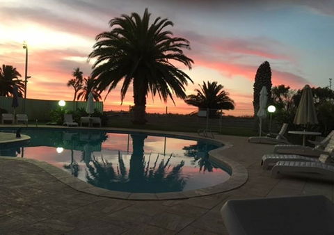 Busselton Beach Resort - Accommodation Tasmania 2