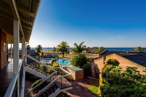 Busselton Beach Resort - Accommodation Tasmania 3