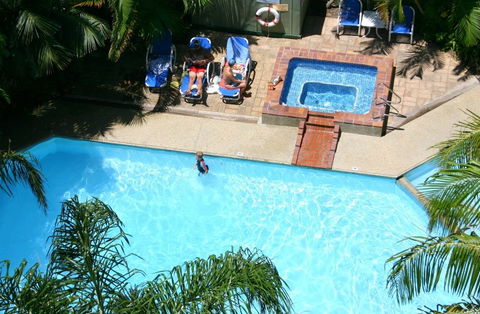 Horizons Burleigh Heads Holiday Apartments - Accommodation Tasmania 0