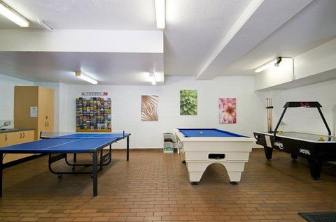 Headland Gardens Holiday Apartments - Accommodation Tasmania 3