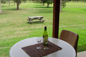 Surfside Resort Motel - Accommodation Tasmania 1