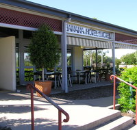 Banana Hotel Motel - Accommodation Tasmania