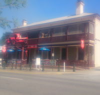Blumberg Hotel - Accommodation Tasmania