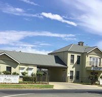 Bridges on Meninya Motel  Apartments - Accommodation Tasmania