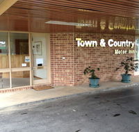 Town amp Country Motor Inn Forbes - Accommodation Tasmania