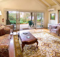 Double Nut Chalets - Accommodation Tasmania