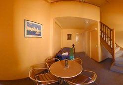 City Palms Motel - Accommodation Tasmania 2