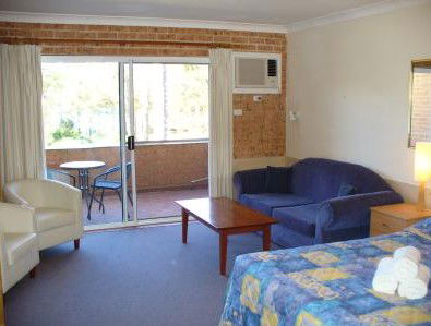 Huskisson Beach Motel - Accommodation Tasmania 3