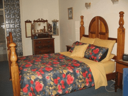 Cedars Indulgence Retreat - Accommodation Tasmania