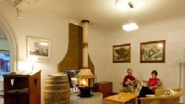 Best Western The Henry Parkes - Accommodation Tasmania 1