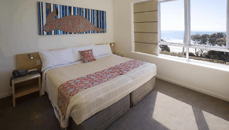 Stradbroke Island Beach Hotel - Accommodation Tasmania