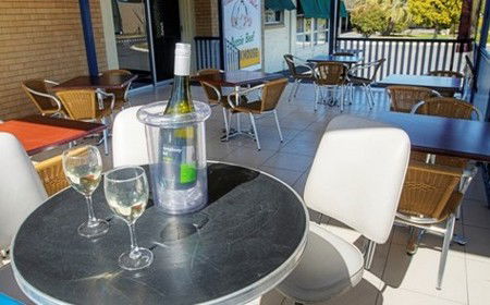 High Street Motor Inn - Accommodation Tasmania 3