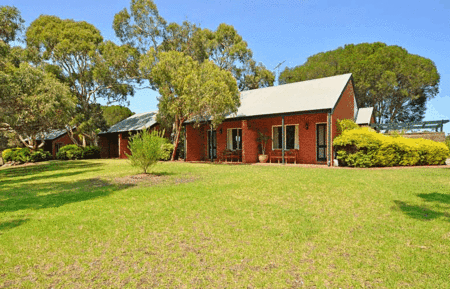 Currency Creek Winery - Accommodation Tasmania