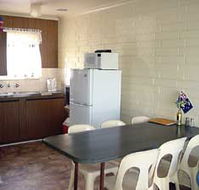 Wool Bay Holiday Units - Accommodation Tasmania