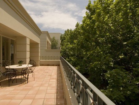 Quest Caroline South Yarra - Accommodation Tasmania 4