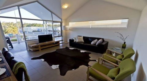 Bo'Vine Holiday Apartment - Accommodation Tasmania 2