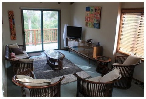 Mossy Point Holiday Rentals - Accommodation Tasmania 3