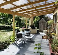 Grandma Housemove - Accommodation Tasmania