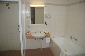 Econo Lodge Tamworth - Accommodation Tasmania 43