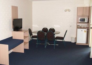 Econo Lodge Tamworth - Accommodation Tasmania 81