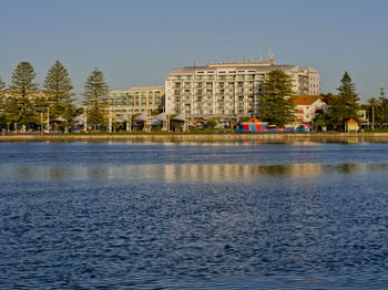 Oaks Waterfront Resort - The Entrance - Accommodation Tasmania 12